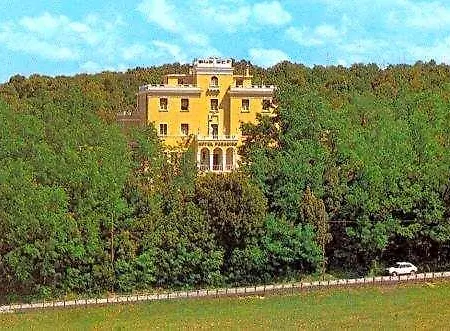 Paradiso 3*