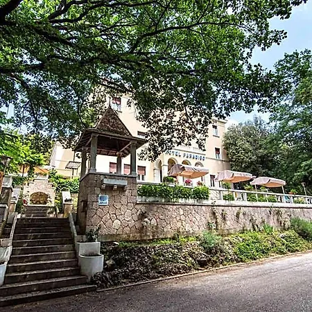 Paradiso Hotel