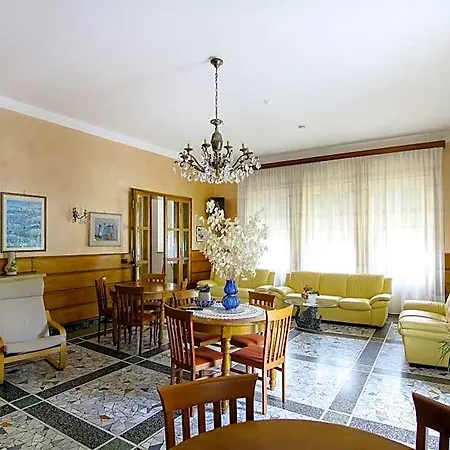 Hotel Paradiso